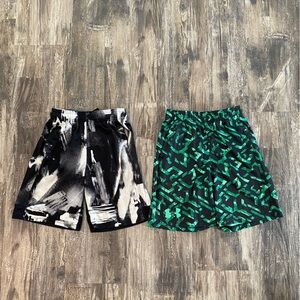 Under Armour Youth Medium Shorts with pockets